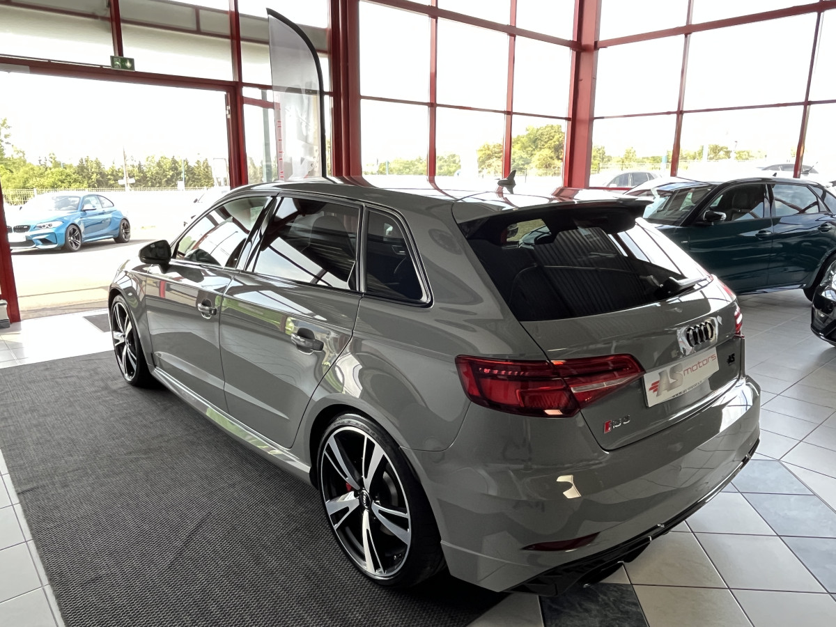 AUDI RS3 SPORTBACK 2,5 TFSI 400 S-TRONIC 7 QUATTRO GPS ACC DRIVE SELECT SIEGES RS ECHAPPEMENT RS KEYLESS  ETAT NEUF