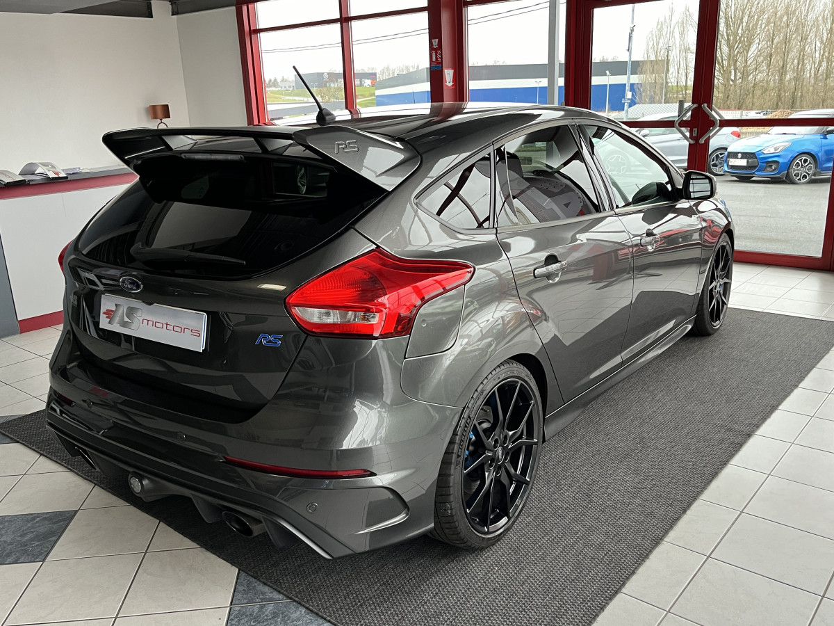 FORD FOCUS RS 2,3 350  GPS CAMERA HIFI SONY PACK HIVER CARPLAY REGULATEUR FEUX BI-XENON KEYLESS EXCELLENT ETAT