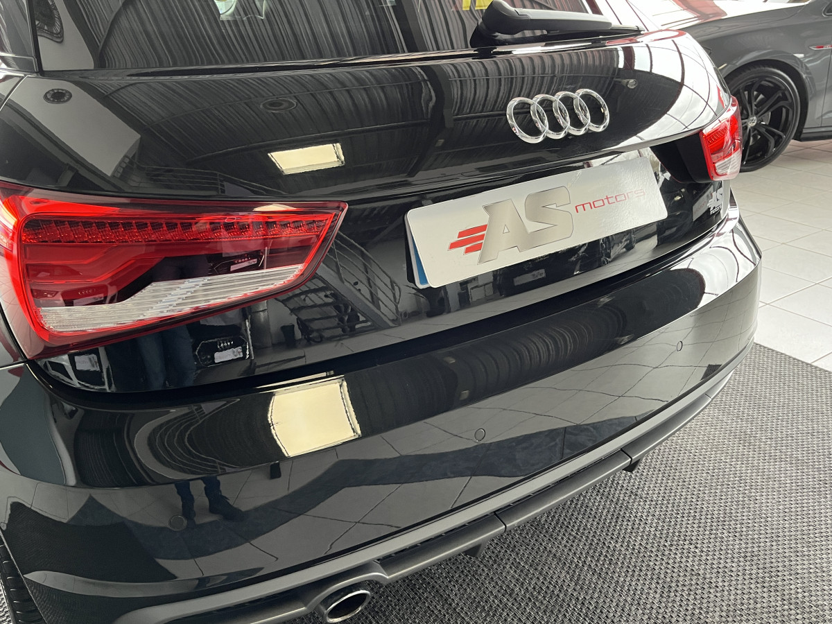 AUDI A1 SPORTBACK 1,6 TDI 116 S-LINE S-TRONIC 7 GPS DRIVE SELECT BI-XENON  HIFI BOSE REGULATEUR BLUETOOTH PACK S-LINE EXCELLENT ETAT