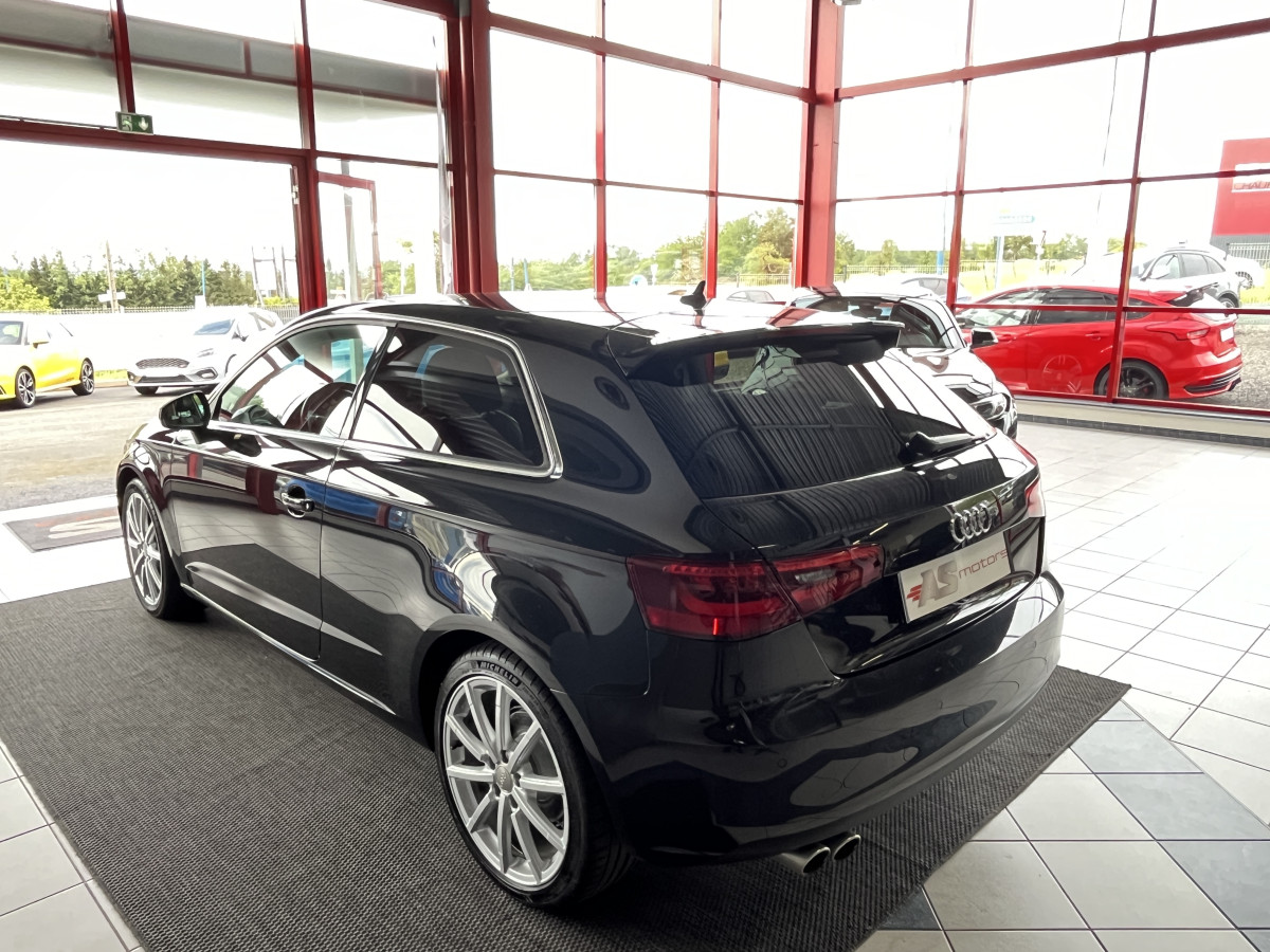 AUDI A3 2,0 TDI 150 AMBITION LUXE QUATTRO GPS CAMERA REGULATEUR BI XENON KEYLESS EXCELLENT ETAT