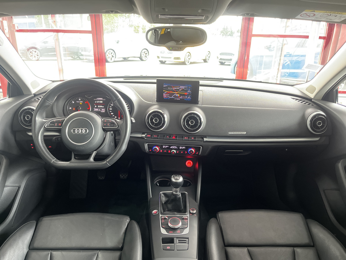 AUDI A3 2,0 TDI 150 AMBITION LUXE QUATTRO GPS CAMERA REGULATEUR BI XENON KEYLESS EXCELLENT ETAT