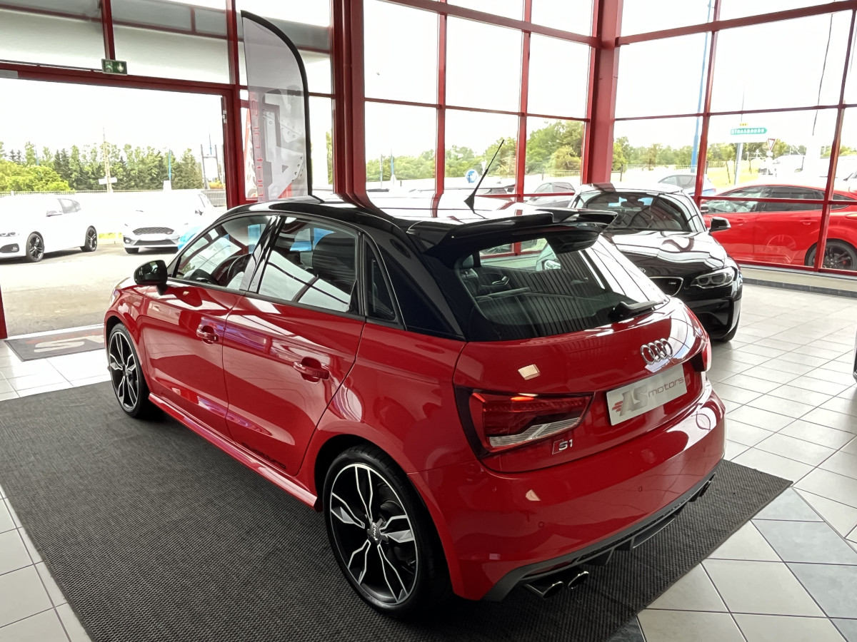 AUDI S1 SPORTBACK 2,0 TFSI  231 QUATTRO GPS KEYLESS  BI-XENON REGULATEUR HIFI BOSE DRIVE SELECT BI-XENON EXCELLENT ETAT