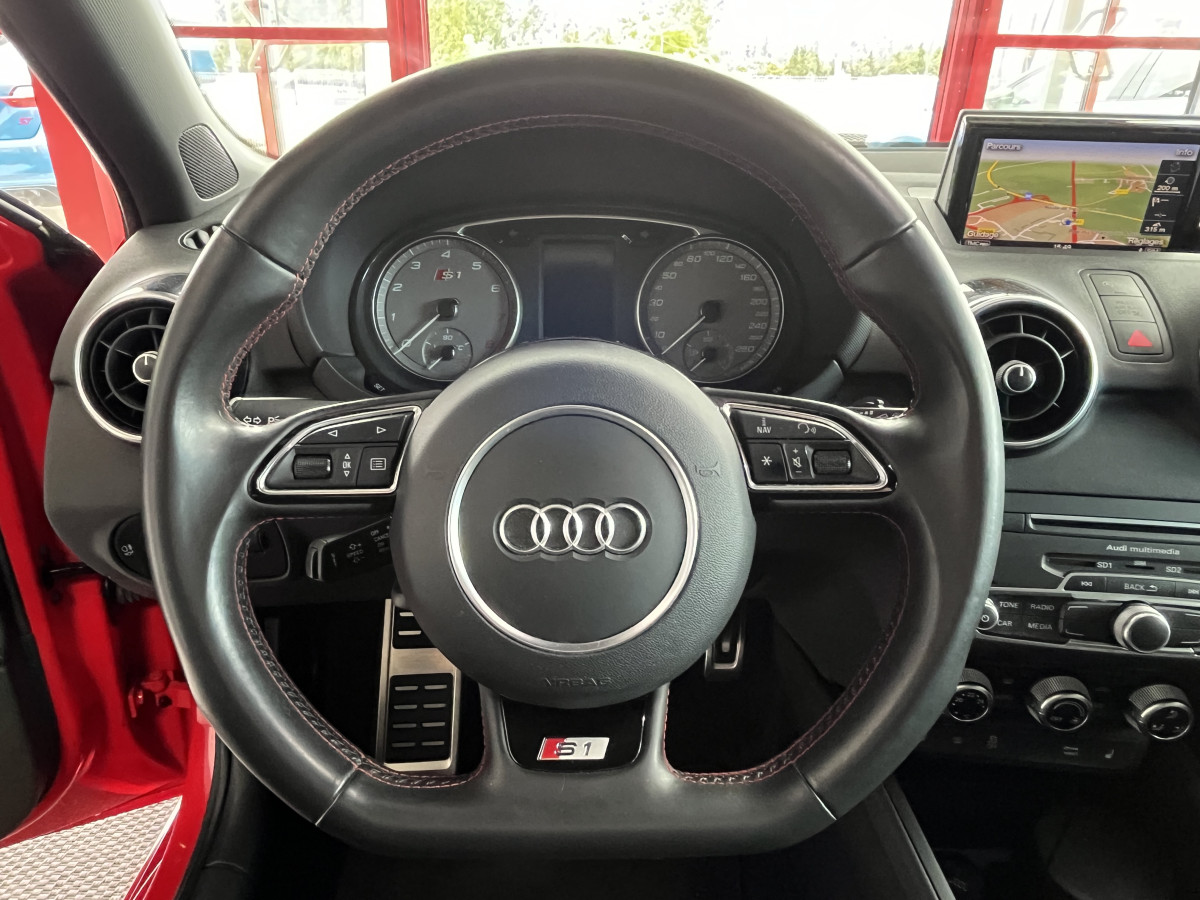 AUDI S1 SPORTBACK 2,0 TFSI  231 QUATTRO GPS KEYLESS  BI-XENON REGULATEUR HIFI BOSE DRIVE SELECT BI-XENON EXCELLENT ETAT