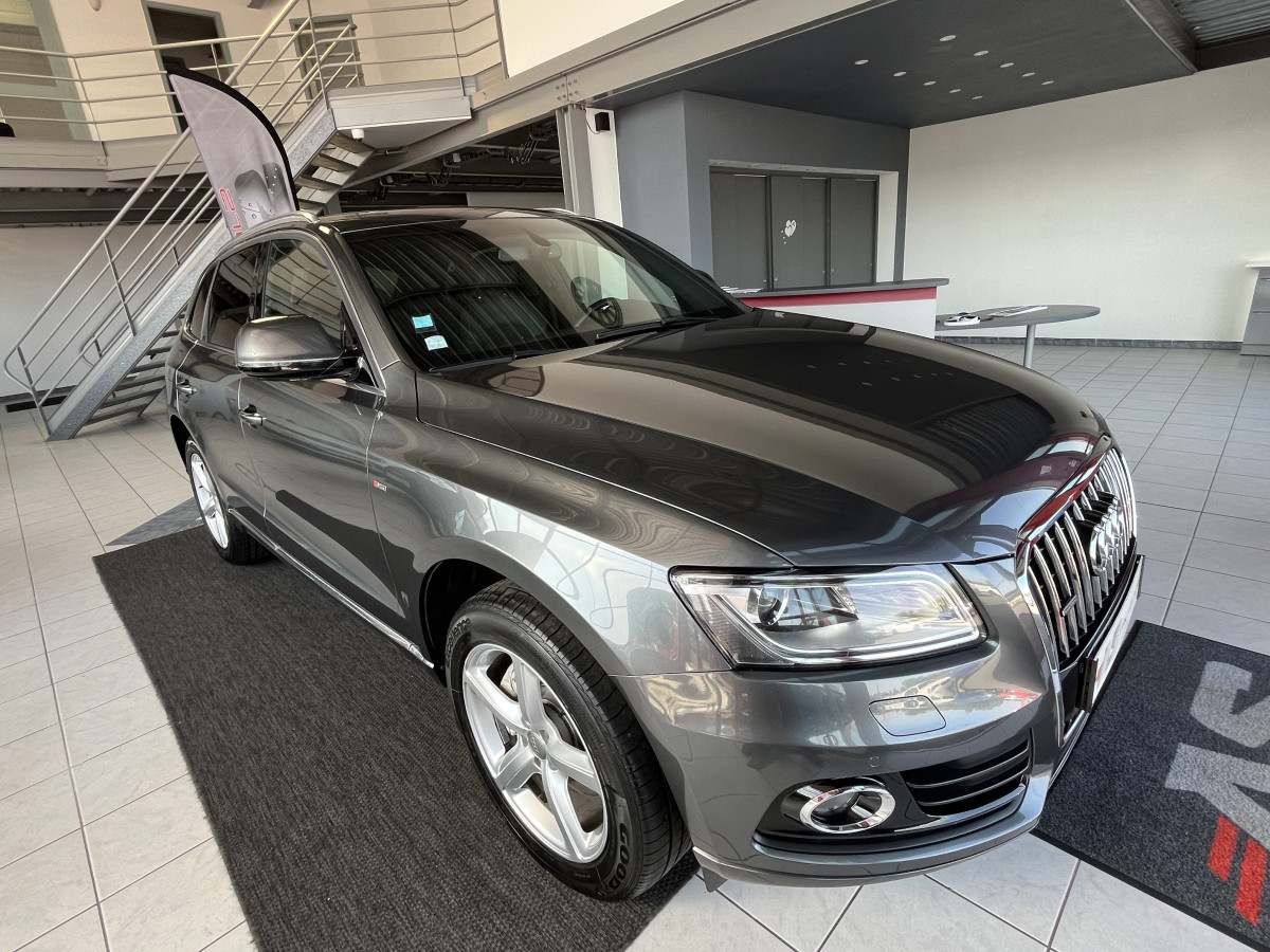 AUDI Q5 3,0 V6 TDI 258 S-LINE QUATTRO S-TRONIC7 GPS  CAMERA  ATTELAGE KEYLESS BI-XENON REGULATEUR EXCELLENT ETAT