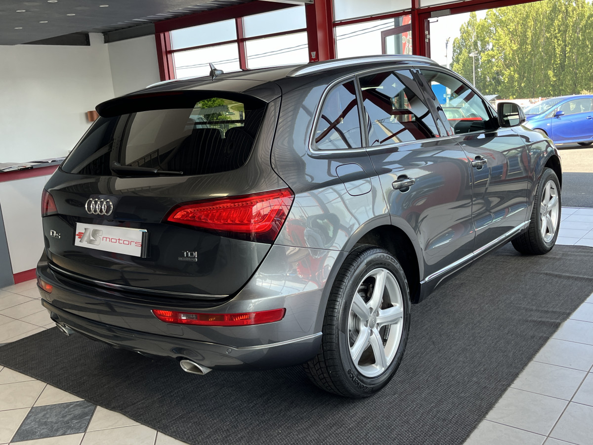 AUDI Q5 3,0 V6 TDI 258 S-LINE QUATTRO S-TRONIC7 GPS  CAMERA  ATTELAGE KEYLESS BI-XENON REGULATEUR EXCELLENT ETAT