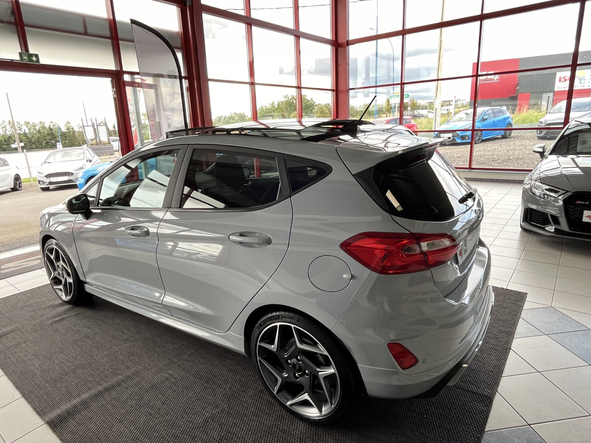 FORD FIESTA ST 1,5 200 TOIT PANORAMIQUE GPS  KEYLESS APPLE CARPLAY RECARO FULL LED BLUETOOTH HIFI B&O REGULATEUR LIMITEUR EXCELLENT ETAT