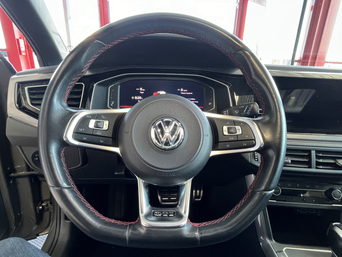 VOLKSWAGEN  POLO 2,0 TSI 200 DSG6 TOIT PANORAMIQUE FEUX LED SIEGES ALCANTARA GPS CAMERA  ACC DMS APPLE CARPLAY DIGITAL COCKPIT