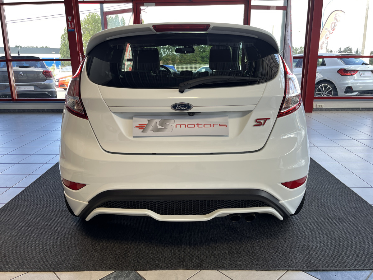 FORD FIESTA ST 1,6 182 PACK PERFORMANCE CAMERA KEYLESS SONY PACK HIVER  RECARO BLUETOOTH EXCELLENT ETAT