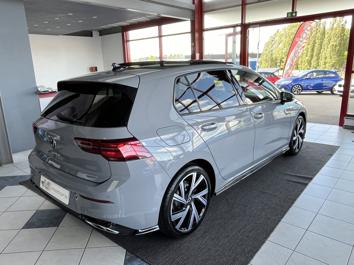 VOLKSWAGEN GOLF 8 2,0 TDI 150 FULL R-LINE TOIT PANORAMIQUE GPS CAMERA HARMAN/KARDON PARK ASSIST VIRTUAL COCKPIT  REGULATEUR LIMITEUR FULL LED APPLE CARPLAY ETAT NEUF