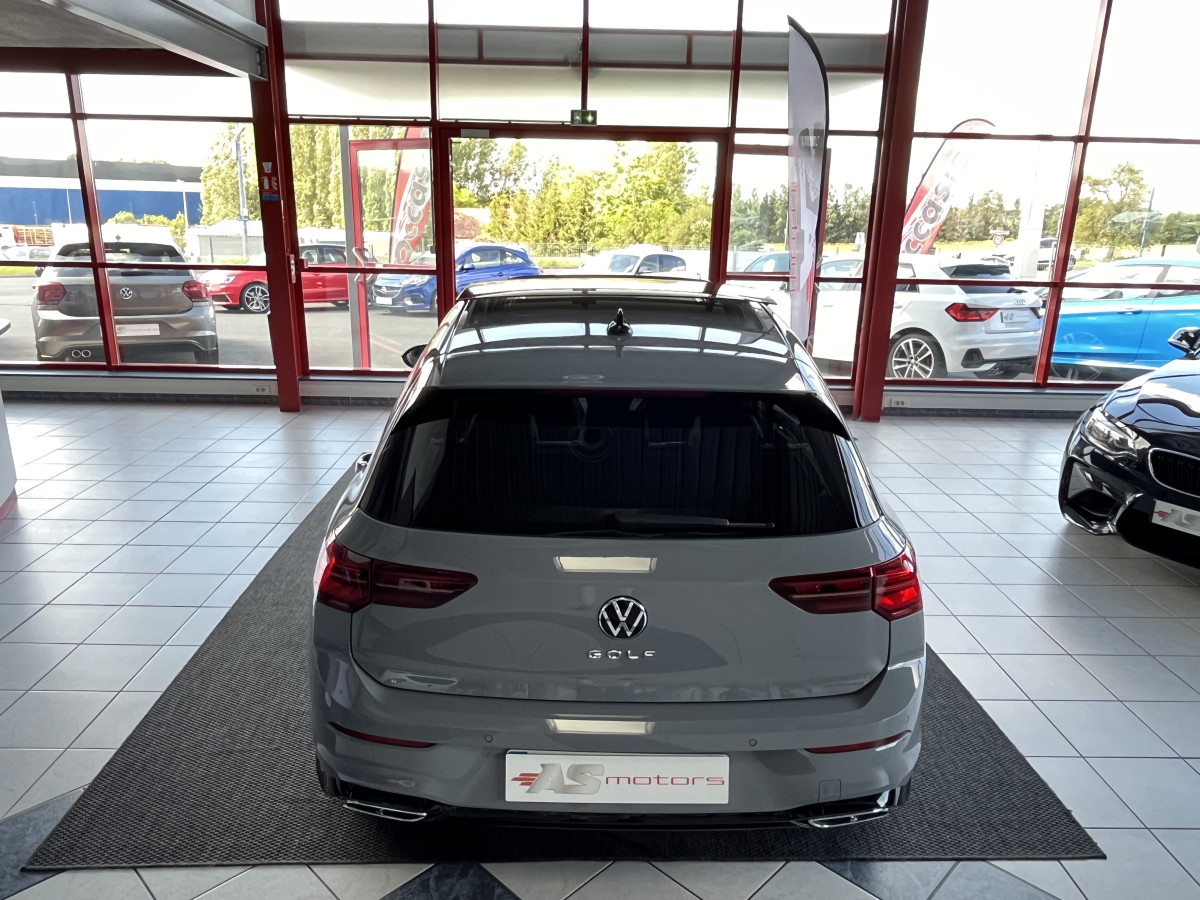 VOLKSWAGEN GOLF 8 2,0 TDI 150 FULL R-LINE TOIT PANORAMIQUE GPS CAMERA HARMAN/KARDON PARK ASSIST VIRTUAL COCKPIT  REGULATEUR LIMITEUR FULL LED APPLE CARPLAY ETAT NEUF