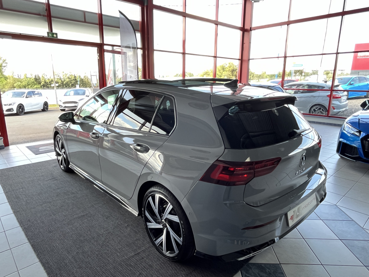 VOLKSWAGEN GOLF 8 2,0 TDI 150 FULL R-LINE TOIT PANORAMIQUE GPS CAMERA HARMAN/KARDON PARK ASSIST VIRTUAL COCKPIT  REGULATEUR LIMITEUR FULL LED APPLE CARPLAY ETAT NEUF