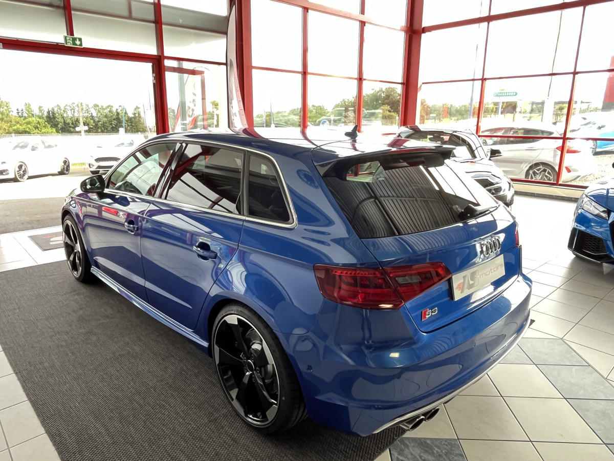 AUDI S3 SPORTBACK 2,0 TFSI 300 QUATTRO GPS  REGULATEUR ADAPTATIF  FEUX BI-XENON  DRIVE SELECT PARK PILOT JANTES ROTOR 19 EXCELLENT ETAT