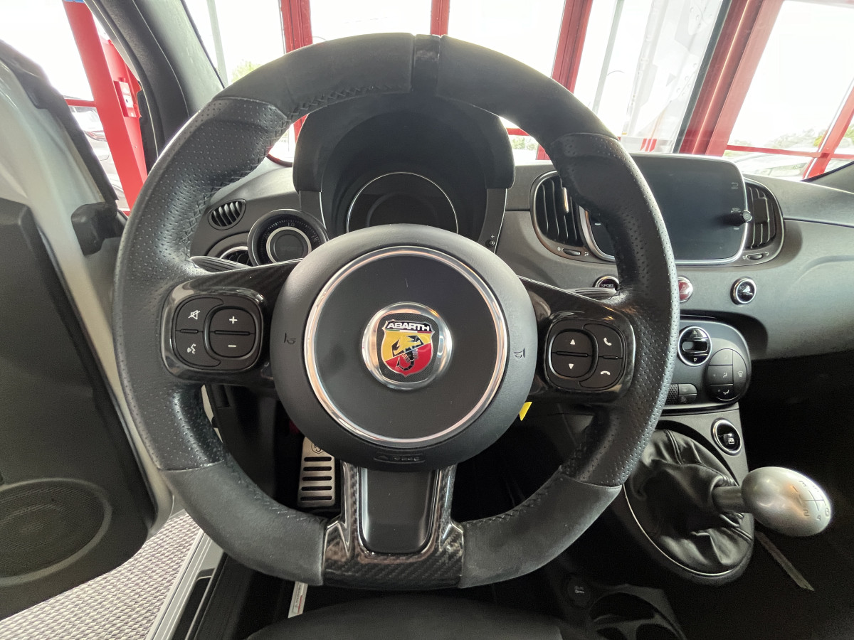 FIAT 500 ABARTH 1,4 180 595 COMPETIZIONE PACK PERF DIFFERENTIEL  GPS SIEGES SABELT HIFI BEATS APPLE CARPLAY  XENON  BLUETOOTH ETAT NEUF