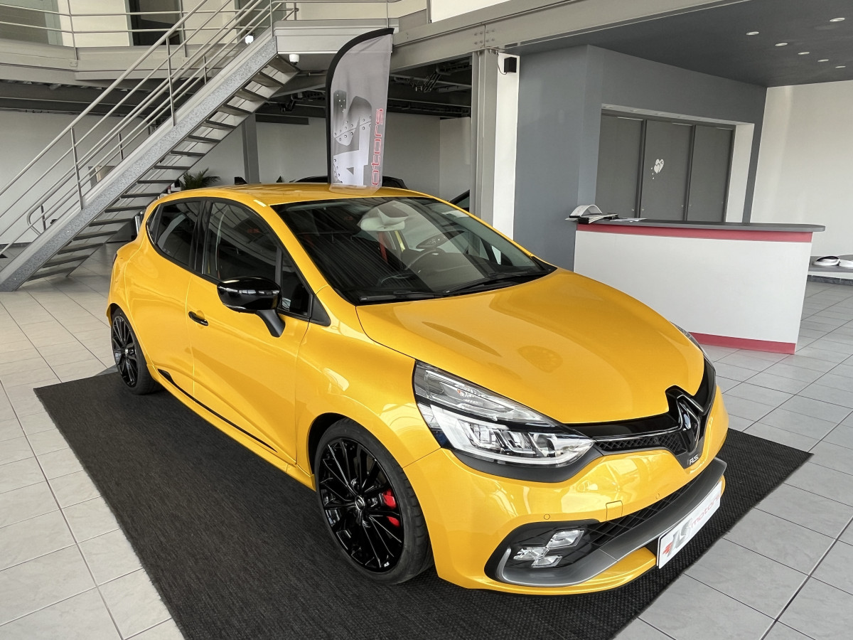 RENAULT CLIO RS TROPHY 1,6 220 EDC GPS CAMERA  KEYLESS FULL LED ECHAPPEMENT SUPERSPRINT  REGULATEUR BASS REFLEX  LIMITEUR RS MONITOR RS DRIVE ETAT COLLECTOR