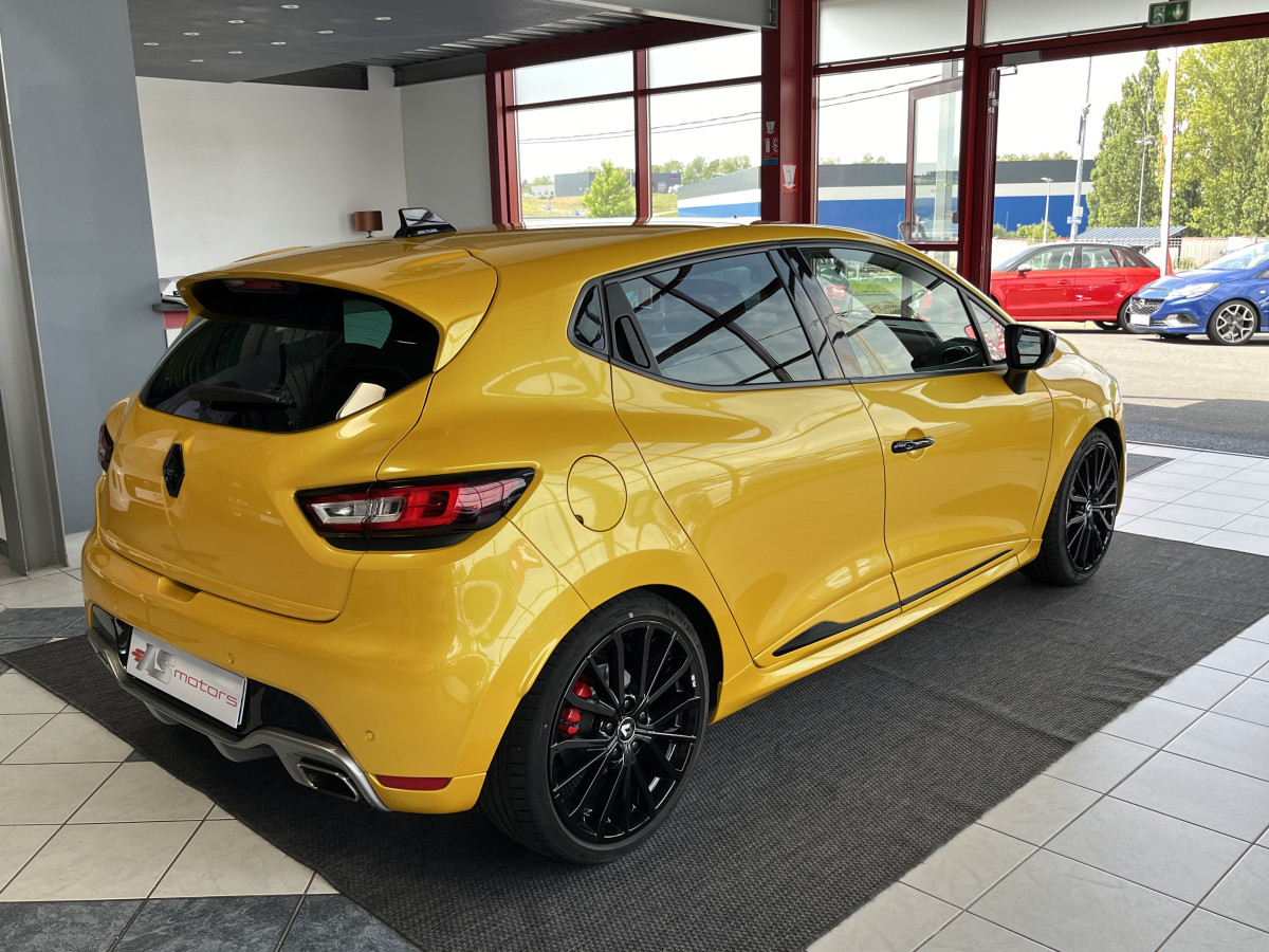 RENAULT CLIO RS TROPHY 1,6 220 EDC GPS CAMERA  KEYLESS FULL LED ECHAPPEMENT SUPERSPRINT  REGULATEUR BASS REFLEX  LIMITEUR RS MONITOR RS DRIVE ETAT COLLECTOR