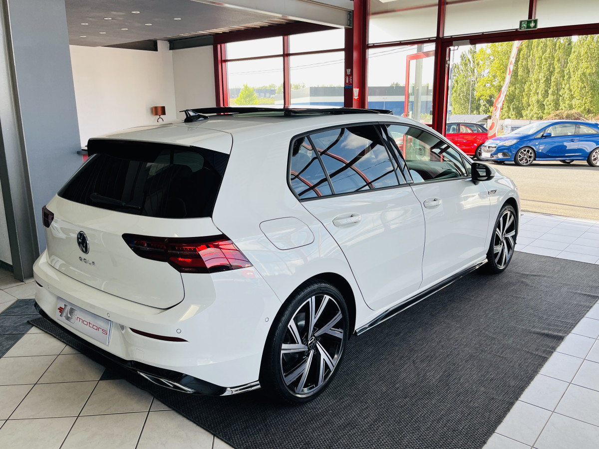 VW GOLF 8 TDI 2,0 TDI 150 R-LINE DSG7 TOIT PANORAMIQUE  GPS CAMERA VIRTUAL COCKPIT  LIMITEUR REGULATEUR ADAPTATIF ATTELAGE CARPLAY FULL LED KEYLESS JANTE ALU 18 EXCELLENT ETAT