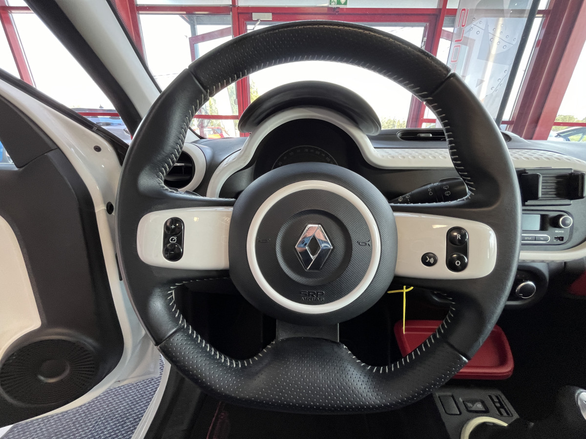 RENAULT TWINGO III 1,0 SCE 70 TYPE DYNAMIQUE  TOIT OUVRANT CLIM PARK ASSIST REGULATEUR LIMITEUR EXCELLENT ETAT