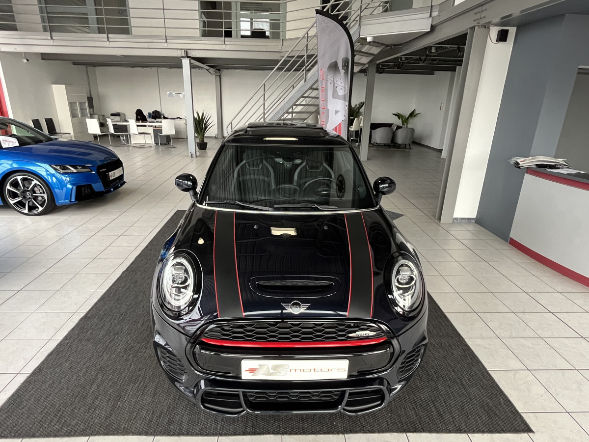 MINI COOPER WORKS 2,0 231 BVA8  TOIT PANORAMIQUE GPS CAMERA HIFI HARMAN KARDON  REGULATEUR LIMITEUR CARPLAY PARK PILOT FULL LED SIEGES SPORT EXCELLENT ETAT