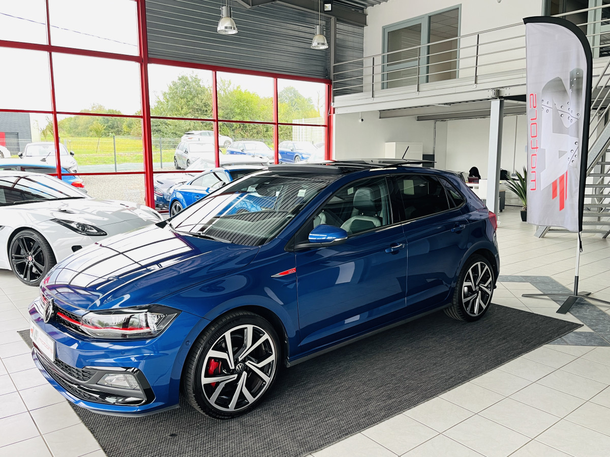 VOLKSWAGEN  POLO 2,0 TSI 200 DSG6 TOIT PANORAMIQUE DCC KEYLESS FULL LED GPS  ANDROID APPLE CARPLAY REGULATEUR HIFI BEATS SIEGES ALCANTARA JANTES BRESCIA EXCELLENT ETAT