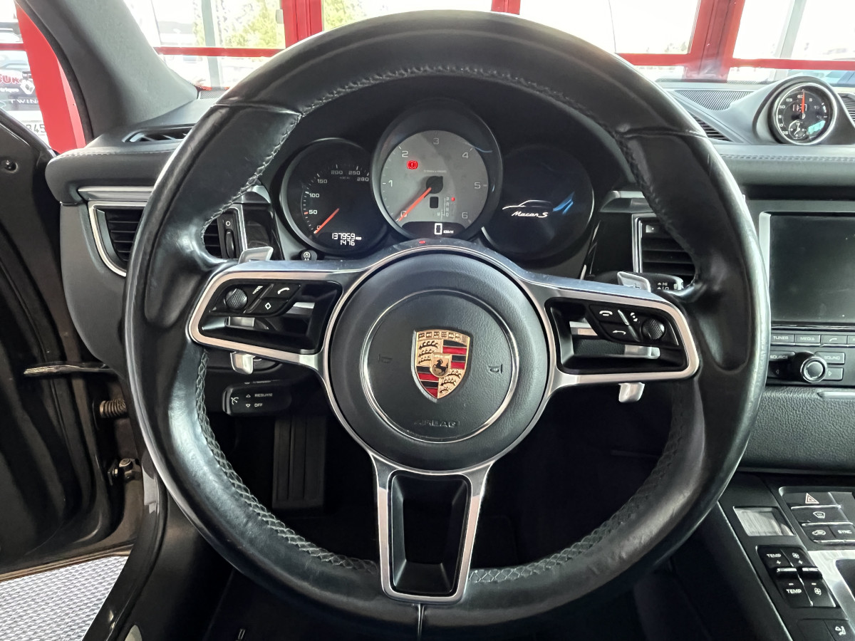 PORSCHE MACAN S 3,0 V6 TDI 258 4X4 BVA7 TOIT PANORAMIQUE ATTELAGE GPS CAMERA PASM REGULATEUR HIFI BOSE BI-XENON PACK CHRONO SPORT EXCELLENT ETAT