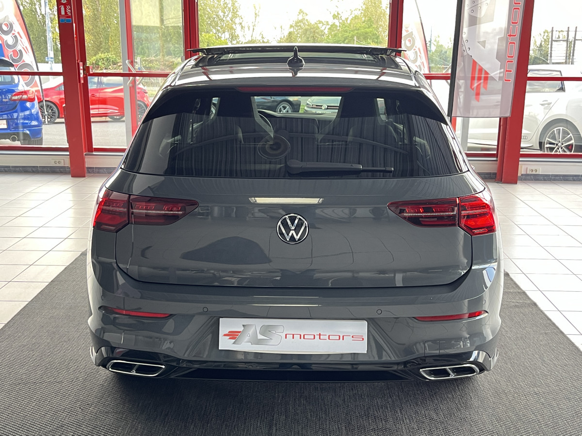 VOLKSWAGEN GOLF 8 2,0 TDI DSG7 150 FULL R-LINE TOIT PANORAMIQUE ATTELAGE GPS CAMERA KEYLESS PARK ASSIST VIRTUAL COCKPIT  REGULATEUR LIMITEUR FULL LED APPLE CARPLAY ETAT NEUF