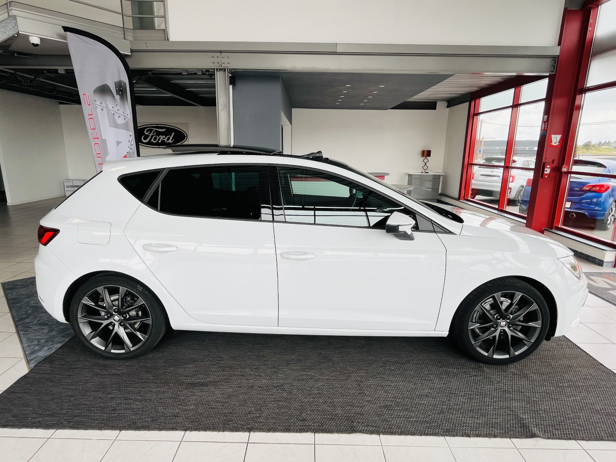 SEAT LEON FR 1,5 TSI 150 DSG7 TOIT PANORAMIQUE OUVRANT GPS VIRTUAL COCKPIT PARK ASSIST  APPLE CARPLAY REGULATEUR ADAPTATIF FULL LED DRIVE SELECT EXCELLENT ETAT