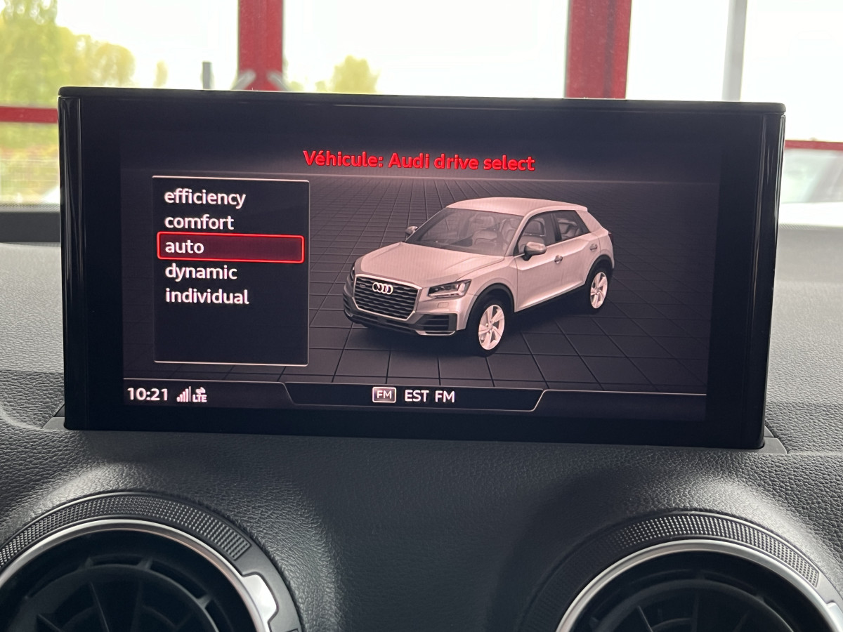 AUDI SQ2 50 TFSI 300 QUATTRO S-TRONIC 7 TOIT PANORAMIQUE ATTELAGE GPS CAMERA KEYLESS FEUX FULL LED REGULATEUR ADAPTATIF VIRTUAL COCKPIT APPLE CARPLAY HIFI B&O