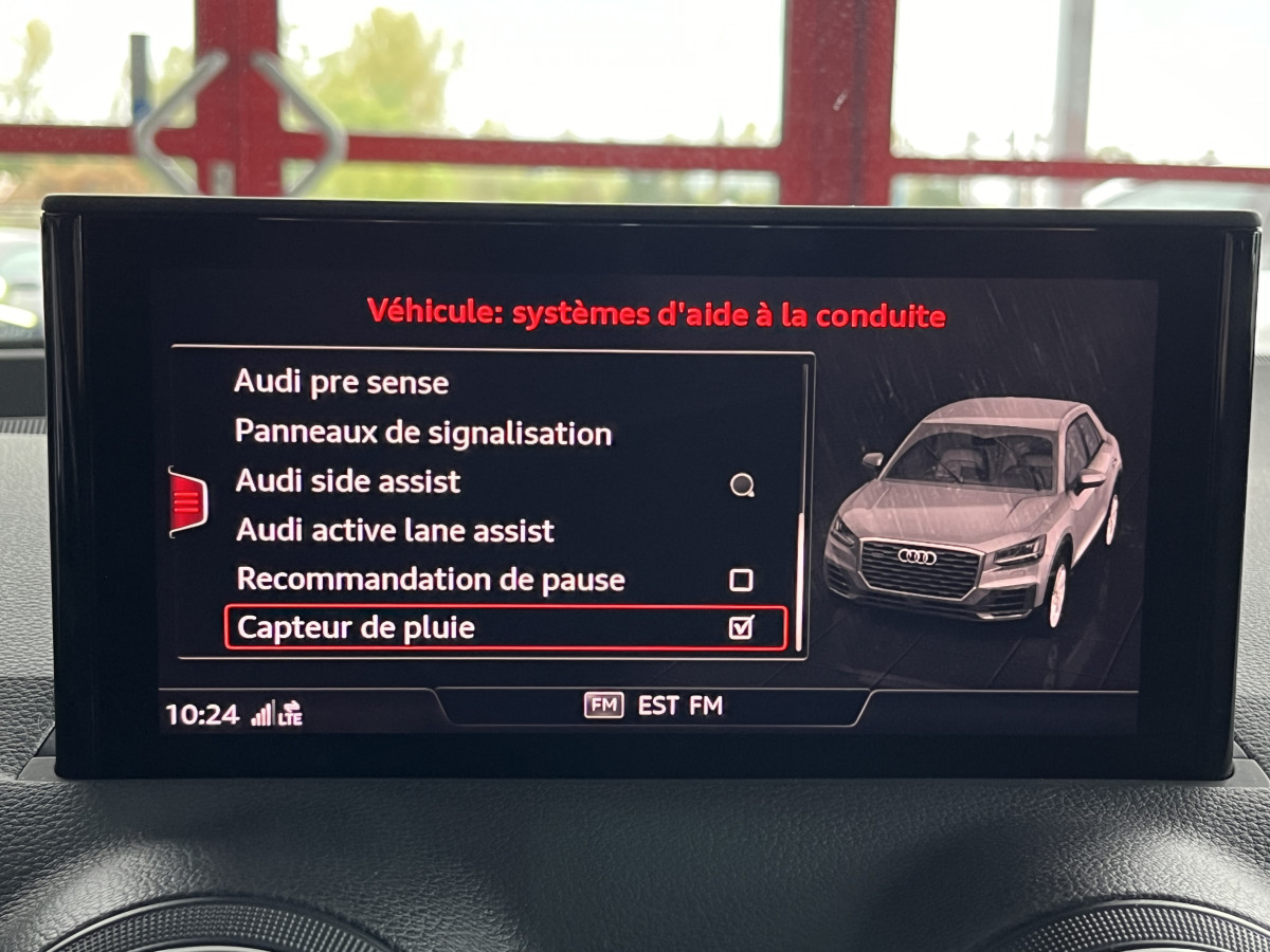 AUDI SQ2 50 TFSI 300 QUATTRO S-TRONIC 7 TOIT PANORAMIQUE ATTELAGE GPS CAMERA KEYLESS FEUX FULL LED REGULATEUR ADAPTATIF VIRTUAL COCKPIT APPLE CARPLAY HIFI B&O