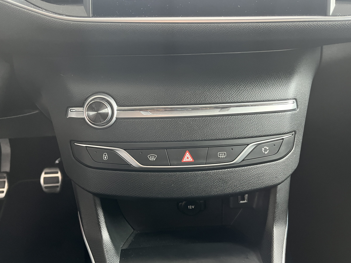 PEUGEOT 308 GTI 1,6 263 GPS CAMERA APPLE CARPLAY REGULATEUR LIMITEUR PARK ASSIST KEYLESS RECARO  FULL LED EXCELLENT ETAT