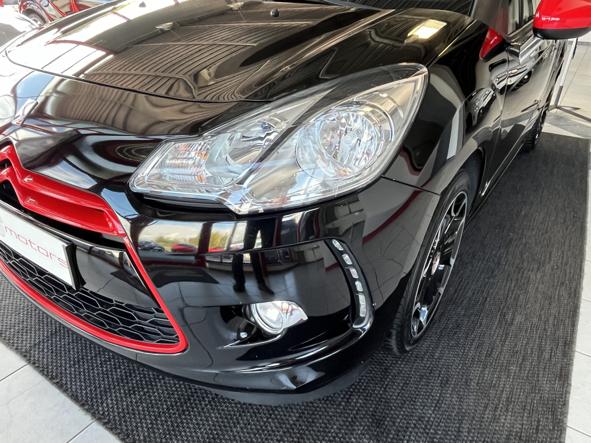 CITROEN DS3 1,6 HDI 115 TYPE SPORT CHIC GPS REGULATEUR LIMITEUR PARK PILOT BLUETOOTH HIFI SYSTEM TRES BON ETAT