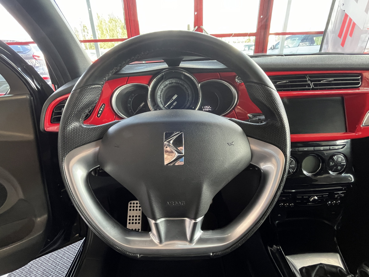 CITROEN DS3 1,6 HDI 115 TYPE SPORT CHIC GPS REGULATEUR LIMITEUR PARK PILOT BLUETOOTH HIFI SYSTEM TRES BON ETAT