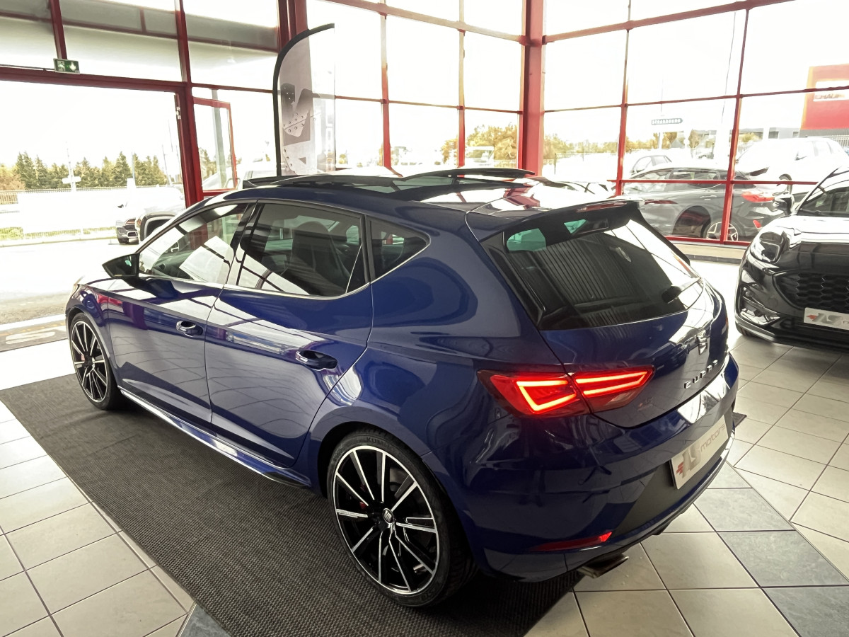 SEAT LEON CUPRA 2,0 TSI 300 PACK PERFORMANCE TOIT PANO GPS CAMERA  SIEGES PERFORMANCE FREIN PERFORMANCE ACC DCC SEAT SOUND APPLE CARPLAY FULL LED 1 ERE MAIN EXCELLENT ETAT