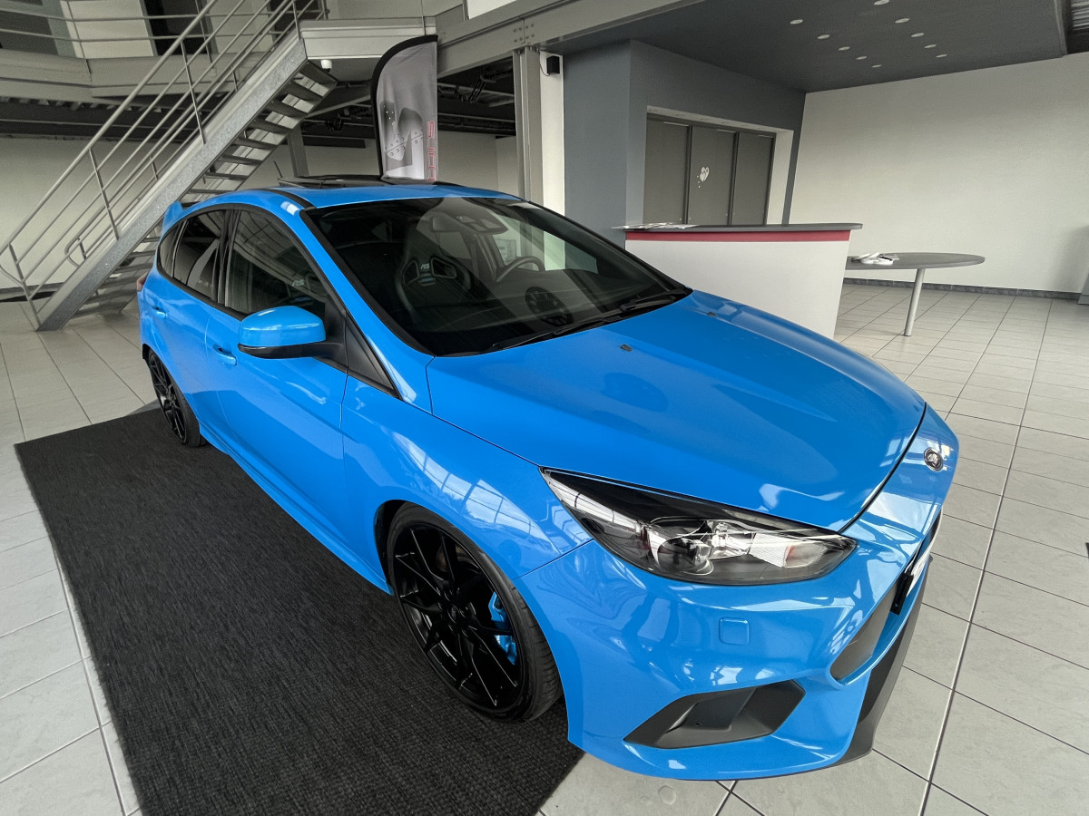 FORD FOCUS RS 2,3 350 4X4 TOIT OUVRANT  GPS CAMERA HIFI SONY PACK HIVER JANTES FORGÉES CARPLAY REGULATEUR LIMITEUR FEUX BI-XENON KEYLESS EXCELLENT ETAT