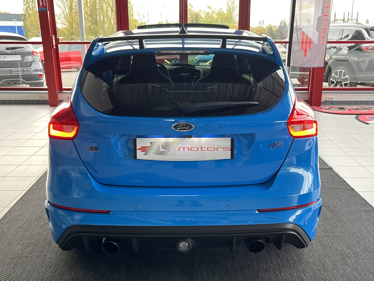 FORD FOCUS RS 2,3 350 4X4 TOIT OUVRANT  GPS CAMERA HIFI SONY PACK HIVER JANTES FORGÉES CARPLAY REGULATEUR LIMITEUR FEUX BI-XENON KEYLESS EXCELLENT ETAT