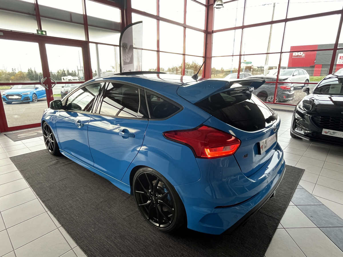 FORD FOCUS RS 2,3 350 4X4 TOIT OUVRANT  GPS CAMERA HIFI SONY PACK HIVER JANTES FORGÉES CARPLAY REGULATEUR LIMITEUR FEUX BI-XENON KEYLESS EXCELLENT ETAT