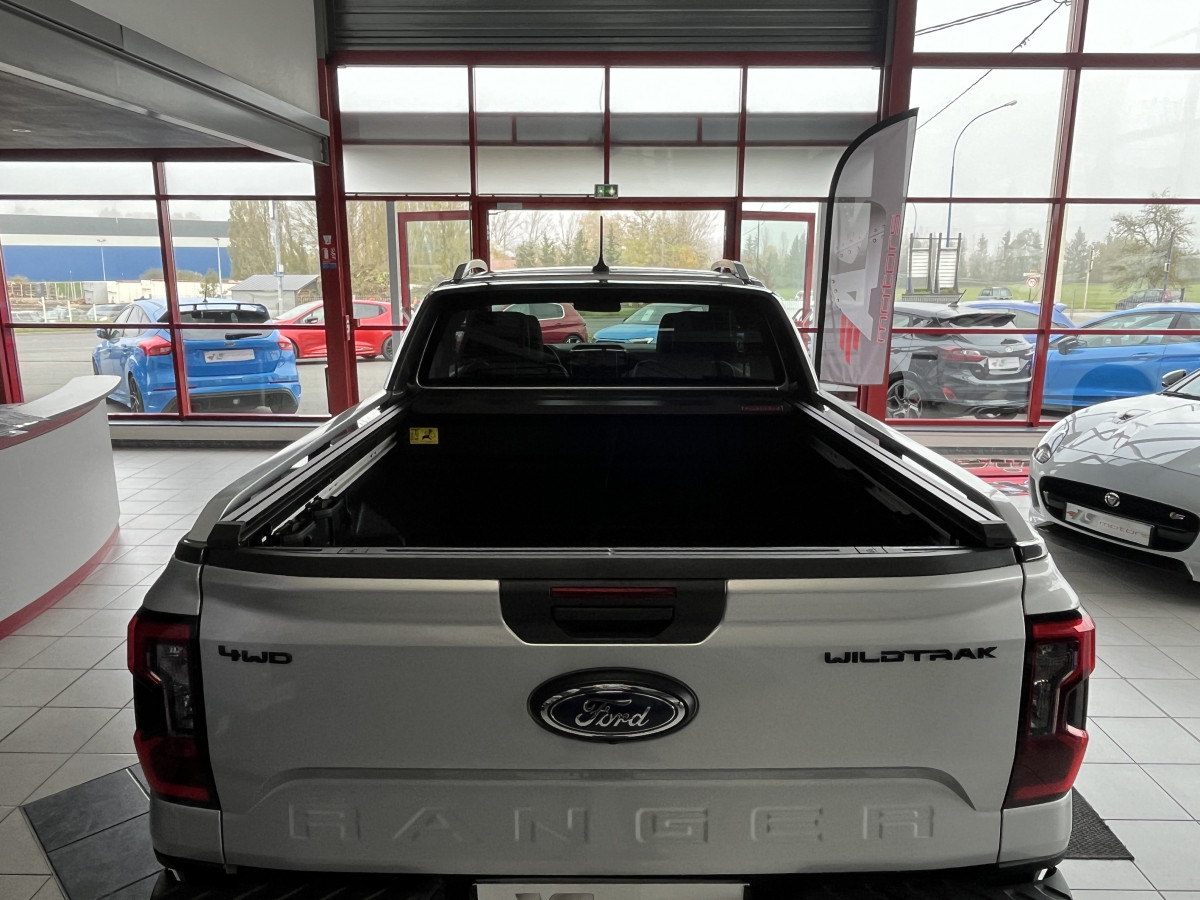 FORD RANGER SUPER CABINE WILDTRAK 2,0 TDCI BI-TURBO 205 BVA10 4X4 GPS CAMERA 360 ATTELAGE REGULATEUR LIMITEUR APPLE CARPLAY PACK TECHNOLOGIE FEUX LED KEYLESS CHAUFFAGE STATIONNAIRE ETAT NEUF