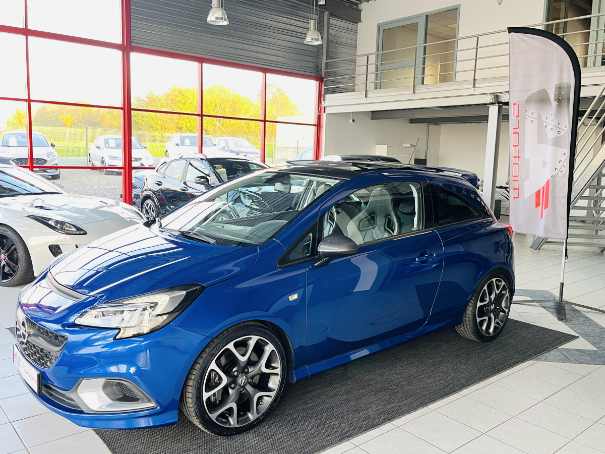 OPEL CORSA OPC 1,6 207 PACK PERFORMANCE TOIT OUVRANT CAMERA GPS ANDROID REGULATEUR LIMITEUR  SIEGES RECARO FREIN BREMBO PACK HIVER EXCELLENT ETAT