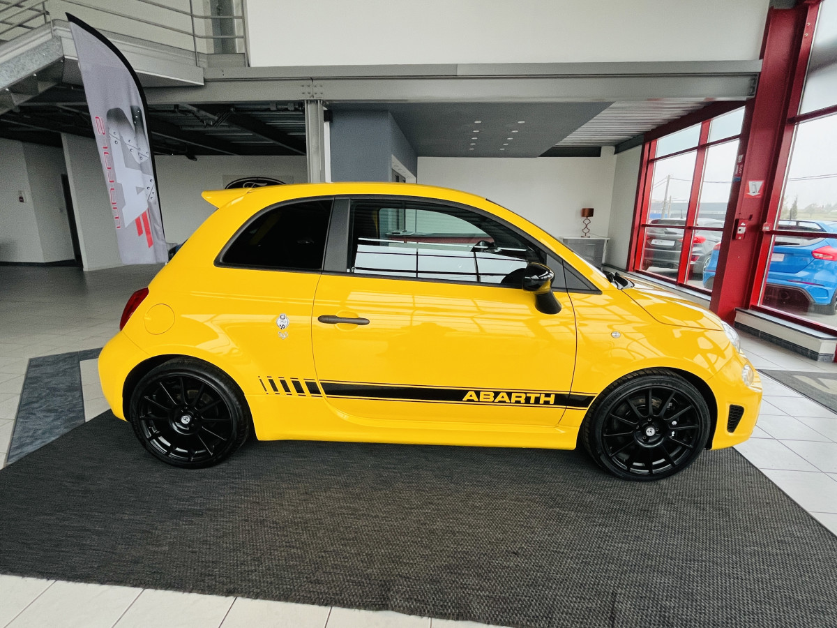 FIAT 500 ABARTH 180 595 COMPETIZIONE EDITION LIMITED 70 PACK PERFORMANCE XENON HIFI BEATS GPS SIEGE SABELT BLUETOOTH APPLE CAR PLAY  ETAT NEUF