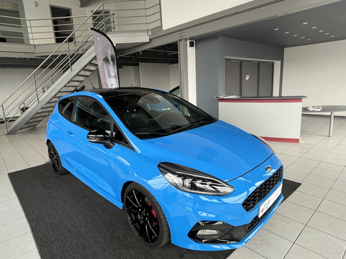 FORD FIESTA ST 1,5 200 EDITION  PACK PERF GPS CAMERA REGULATEUR LIMITEUR  HIFI B&O PACK HIVER FULL LED KEYLESS ETAT NEUF