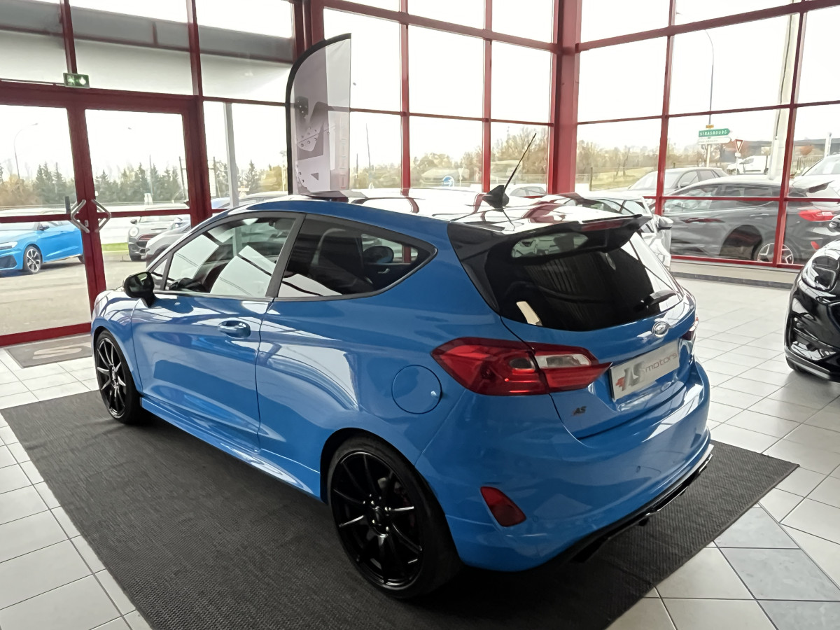 FORD FIESTA ST 1,5 200 EDITION  PACK PERF GPS CAMERA REGULATEUR LIMITEUR  HIFI B&O PACK HIVER FULL LED KEYLESS ETAT NEUF