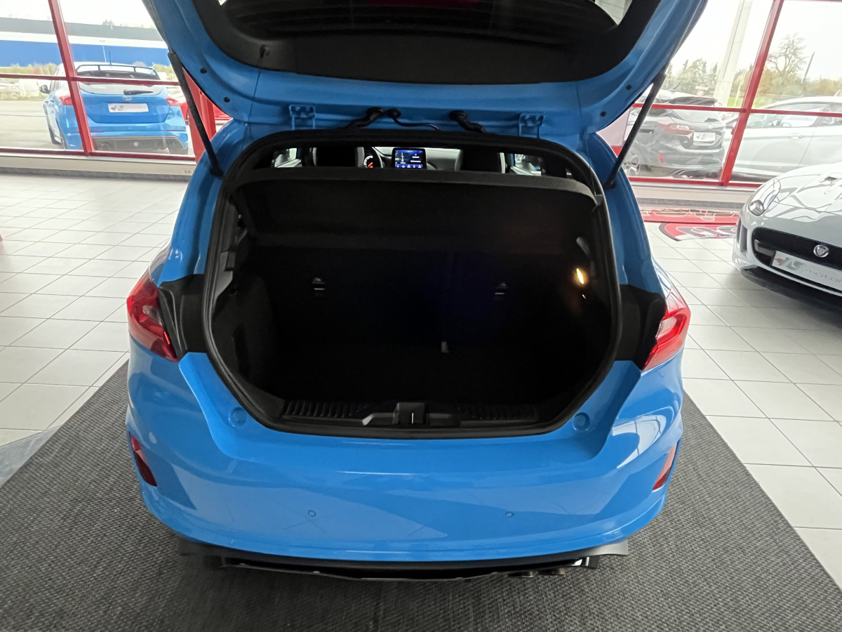 FORD FIESTA ST 1,5 200 EDITION  PACK PERF GPS CAMERA REGULATEUR LIMITEUR  HIFI B&O PACK HIVER FULL LED KEYLESS ETAT NEUF