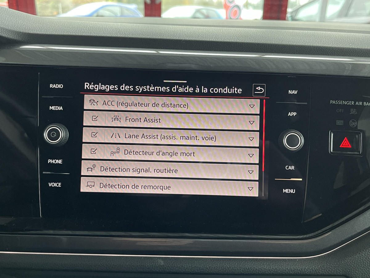 VOLKSWAGEN  POLO 2,0 TSI 200 DSG6 TOIT PANORAMIQUE  GPS CAMERA ACC DMS KEYLESS PARK PILOT  APPLE CARPLAY DIGITAL COCKPIT JANTES BRESCIA FULL LED ETAT NEUF