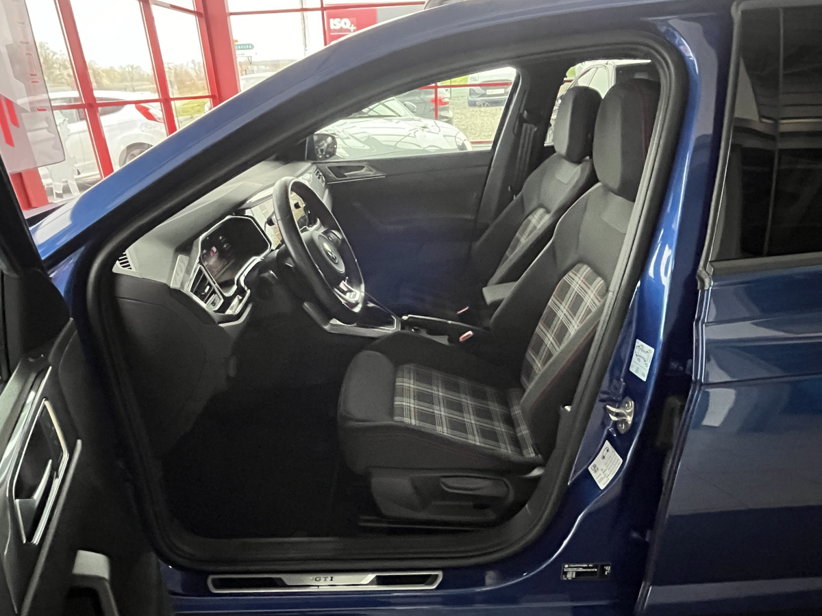 VOLKSWAGEN  POLO 2,0 TSI 200 DSG6 TOIT PANORAMIQUE  GPS CAMERA ACC DMS KEYLESS PARK PILOT  APPLE CARPLAY DIGITAL COCKPIT JANTES BRESCIA FULL LED ETAT NEUF