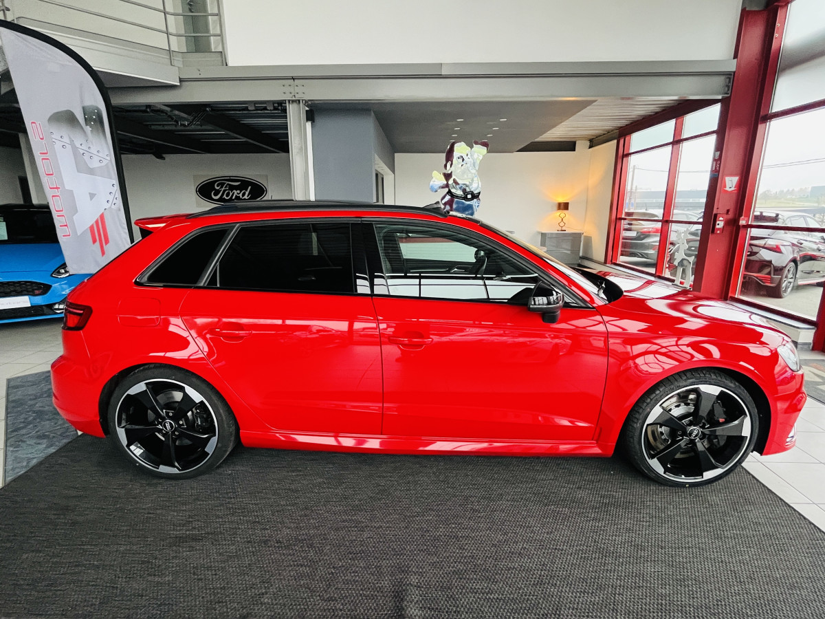 AUDI RS3 SPORTBACK 2,5 TFSI 400 S-TRONIC 7 QUATTRO TOIT PANORAMIQUE  GPS CAMERA HIFI BANG & OLUFSEN APPLE CARPLAY  ACC DRIVE SELECT SIEGES RS ECHAPPEMENT RS KEYLESS VIRTUAL COCKPIT JANTES ROTOR 19  EXCELLENT ETAT