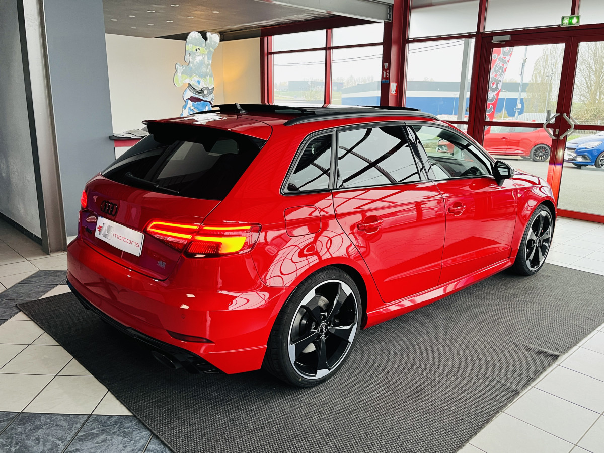 AUDI RS3 SPORTBACK 2,5 TFSI 400 S-TRONIC 7 QUATTRO TOIT PANORAMIQUE  GPS CAMERA HIFI BANG & OLUFSEN APPLE CARPLAY  ACC DRIVE SELECT SIEGES RS ECHAPPEMENT RS KEYLESS VIRTUAL COCKPIT JANTES ROTOR 19  EXCELLENT ETAT