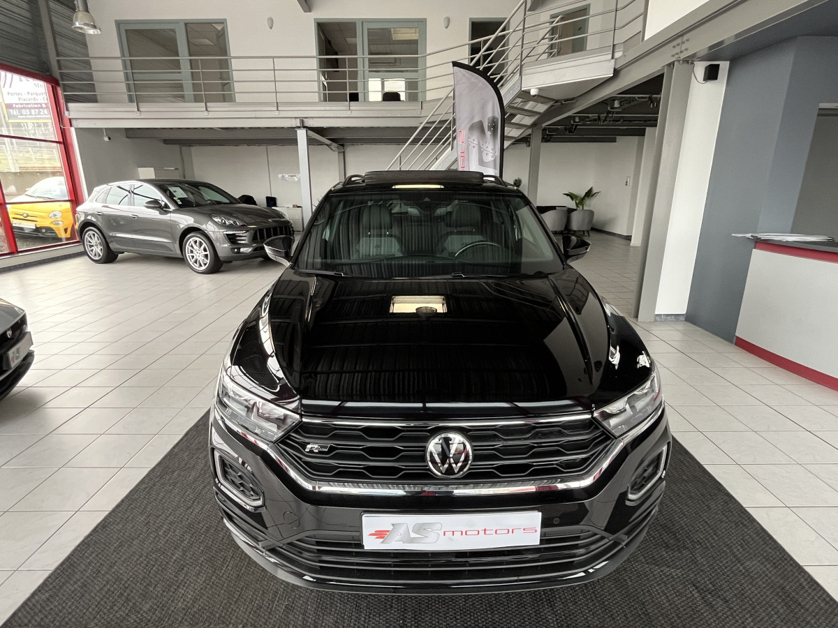 VOLKSWAGEN T-ROC 2,0 TSI 190 R-LINE DSG7 4MOTION TOIT PANORAMIQUE OUVRANT ATTELAGE  DCC ACC GPS CAMERA HIFI BEATS KEYLESS FULL LED REGULATEUR LIMITEUR JANTE 19 EXCELLENT ETAT