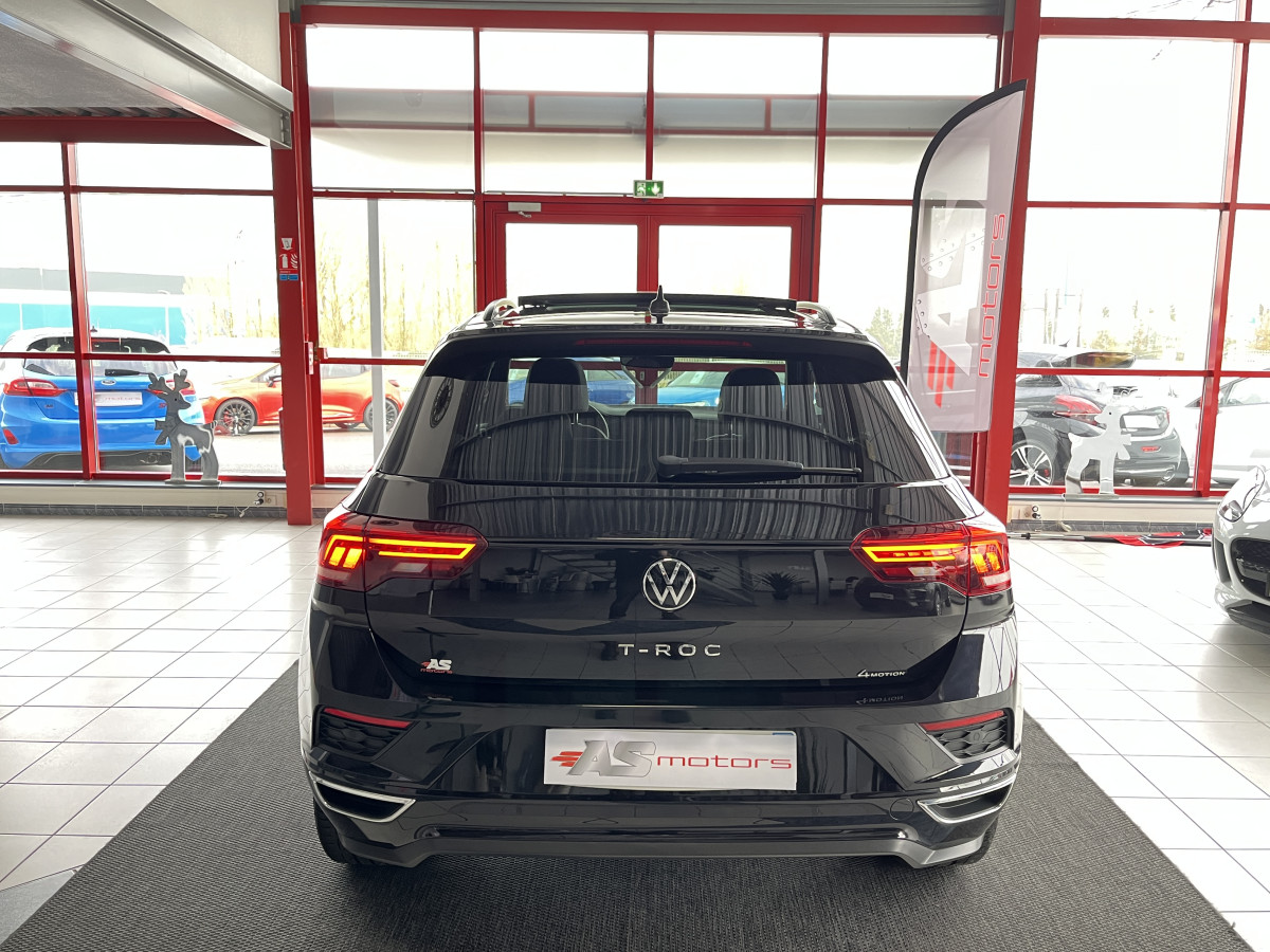 VOLKSWAGEN T-ROC 2,0 TSI 190 R-LINE DSG7 4MOTION TOIT PANORAMIQUE OUVRANT ATTELAGE  DCC ACC GPS CAMERA HIFI BEATS KEYLESS FULL LED REGULATEUR LIMITEUR JANTE 19 EXCELLENT ETAT