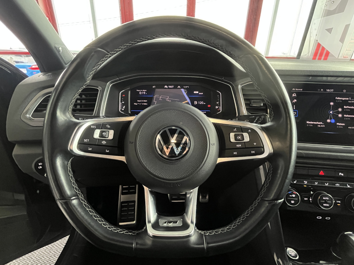 VOLKSWAGEN T-ROC 2,0 TSI 190 R-LINE DSG7 4MOTION TOIT PANORAMIQUE OUVRANT ATTELAGE  DCC ACC GPS CAMERA HIFI BEATS KEYLESS FULL LED REGULATEUR LIMITEUR JANTE 19 EXCELLENT ETAT