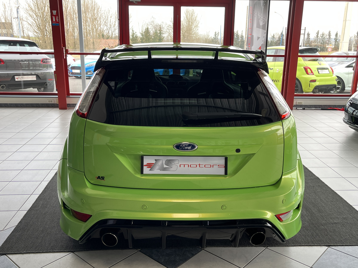 FORD FOCUS RS 2,5 305  PACK ELECTRIQUE PACK HIVER BLUTOOTH KEYLESS BI-XENON JANTES 19 DEUXIEME MAIN ETAT COLLECTOR