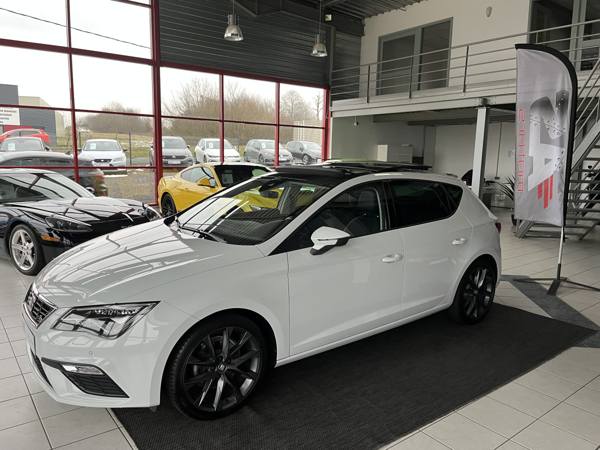 SEAT LEON FR 1,5 TSI 150 DSG7 TOIT PANORAMIQUE OUVRANT ATTELAGE  GPS CAMERA VIRTUAL COCKPIT HIFI BEATS  APPLE CARPLAY REGULATEUR ADAPTATIF FULL LED DRIVE SELECT PARK PILOT  EXCELLENT ETAT